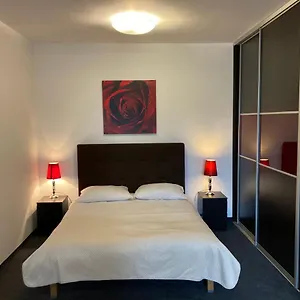Center - Atelier Apartament Warszawa